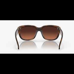Woman’s Oakley Sunglasses